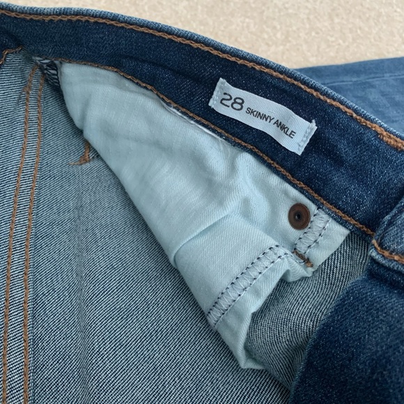 Banana Republic Distressed Skinny Ankle Jeans 28 - Picture 5 of 7